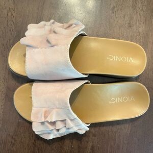 Women’s Vionic Sandals